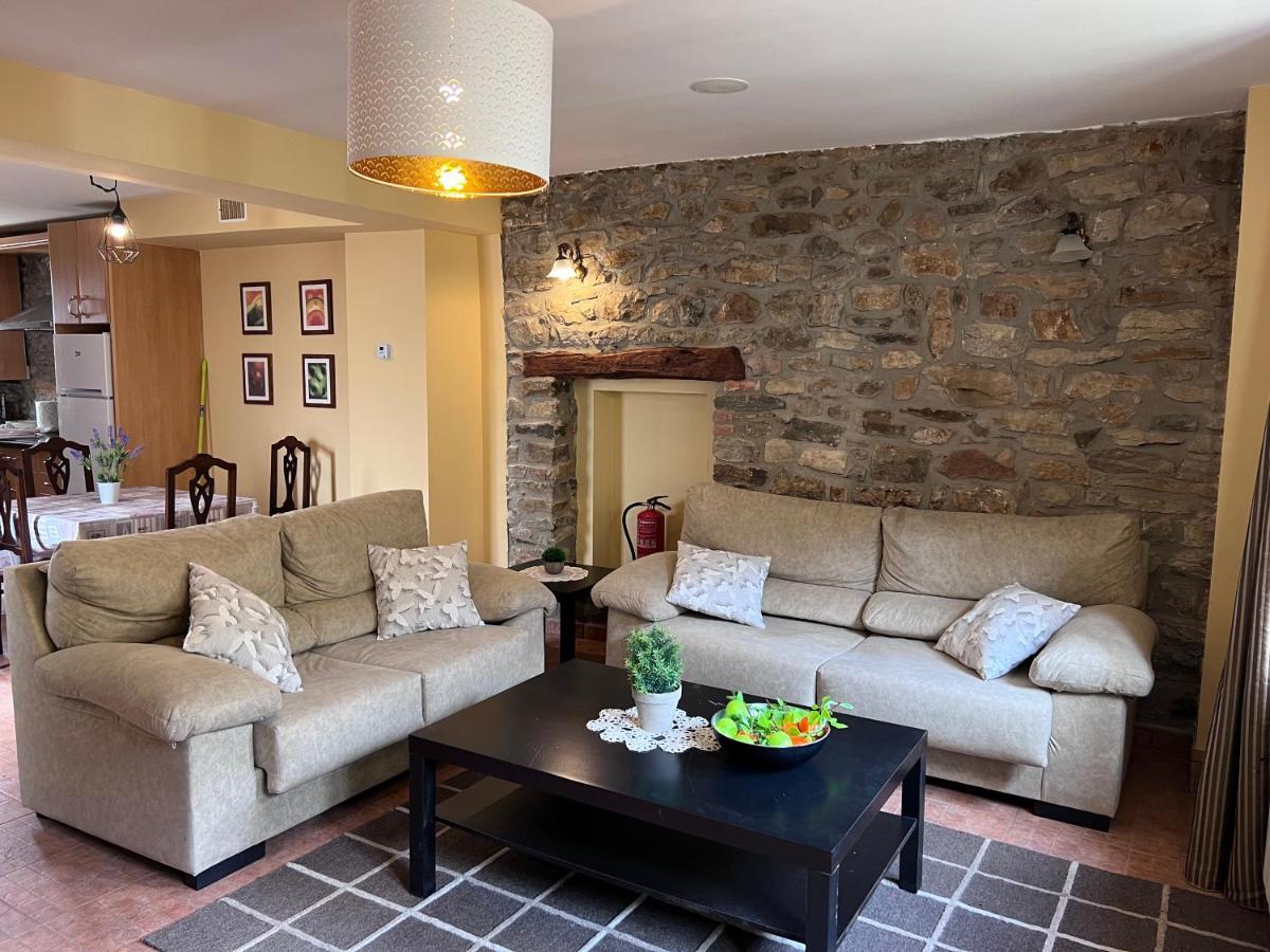 La Casina Del Rio Villa Argovejo Екстериор снимка